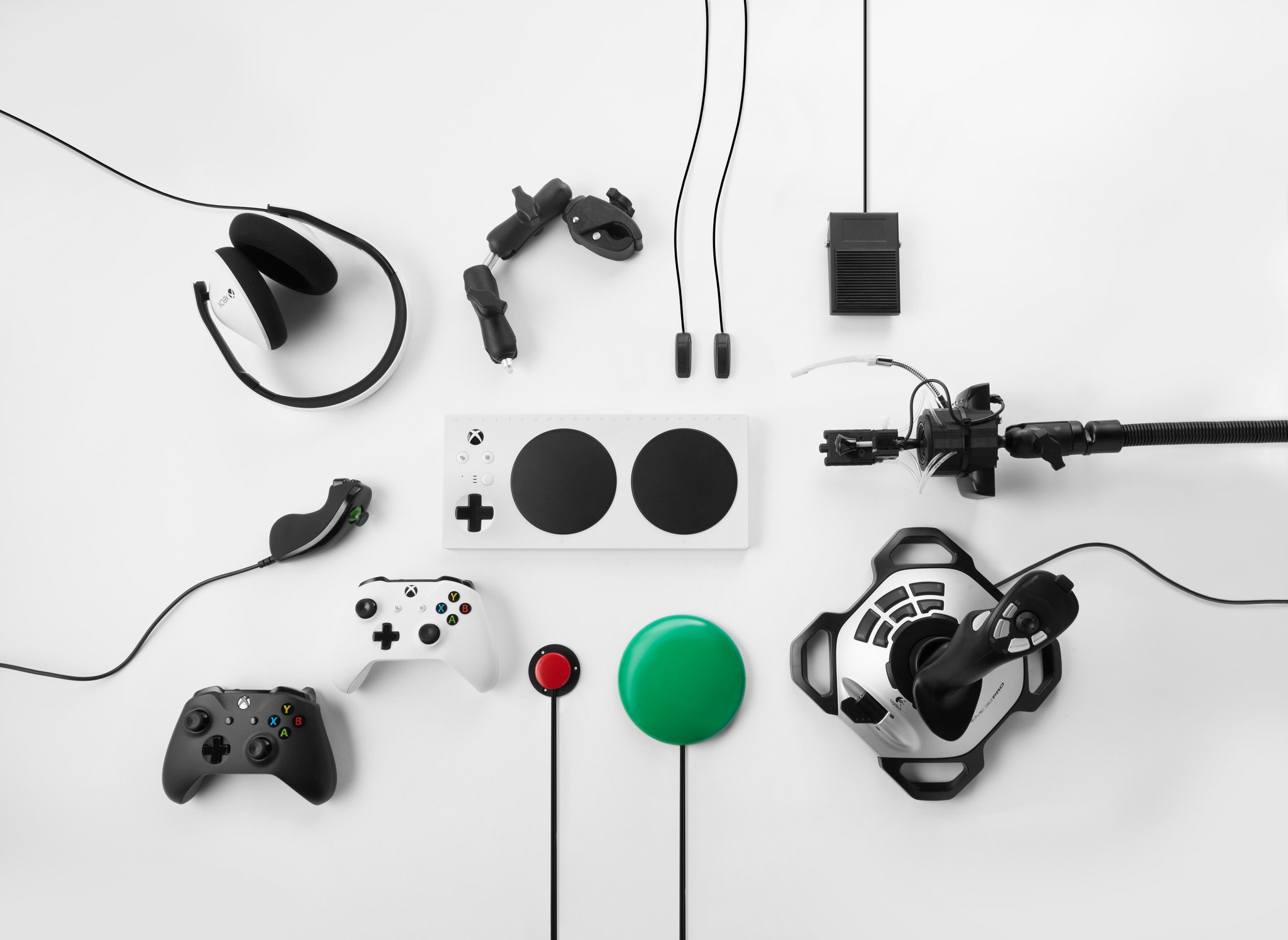 xbox-adaptive-controller-hero.jpg