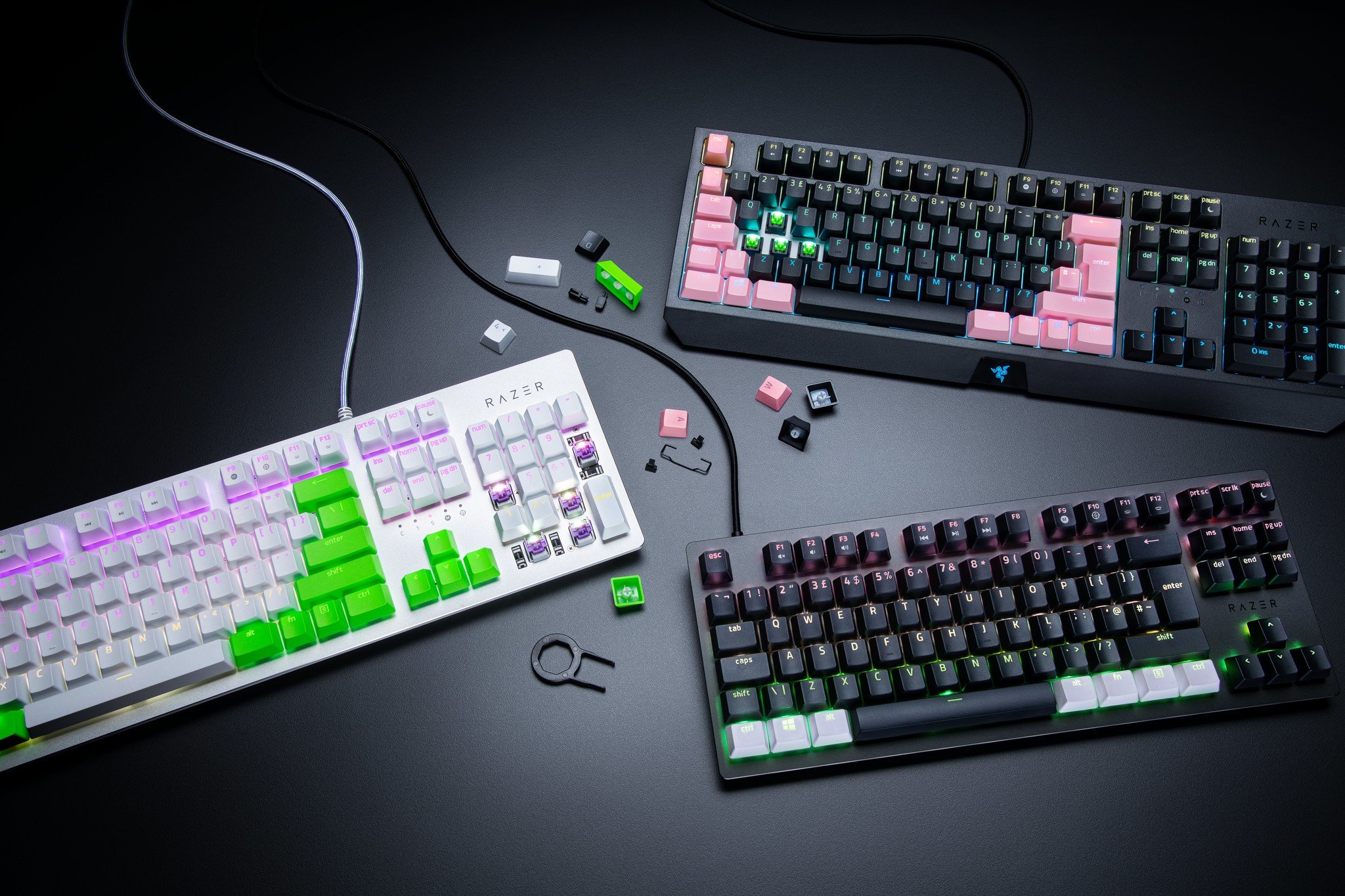 razer-pbt-keycaps-studio-press-shot.jpg