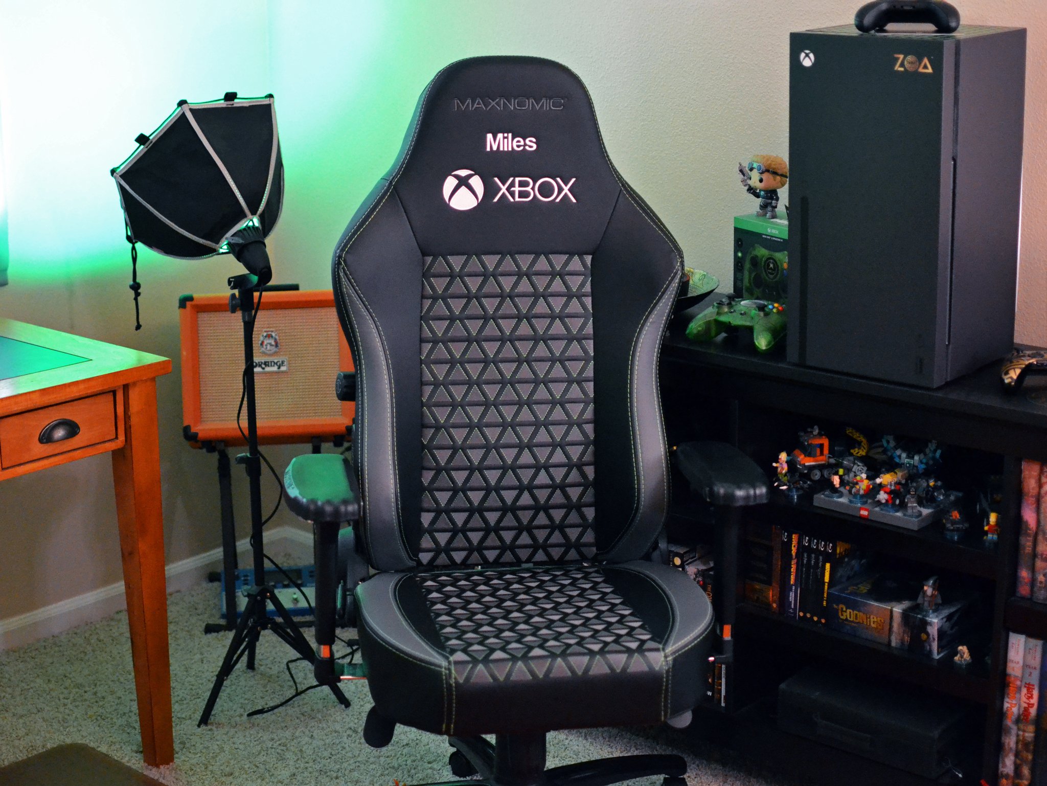 maxnomic-xbox-2.0_ofc-gaming-chair-seat-full.jpg