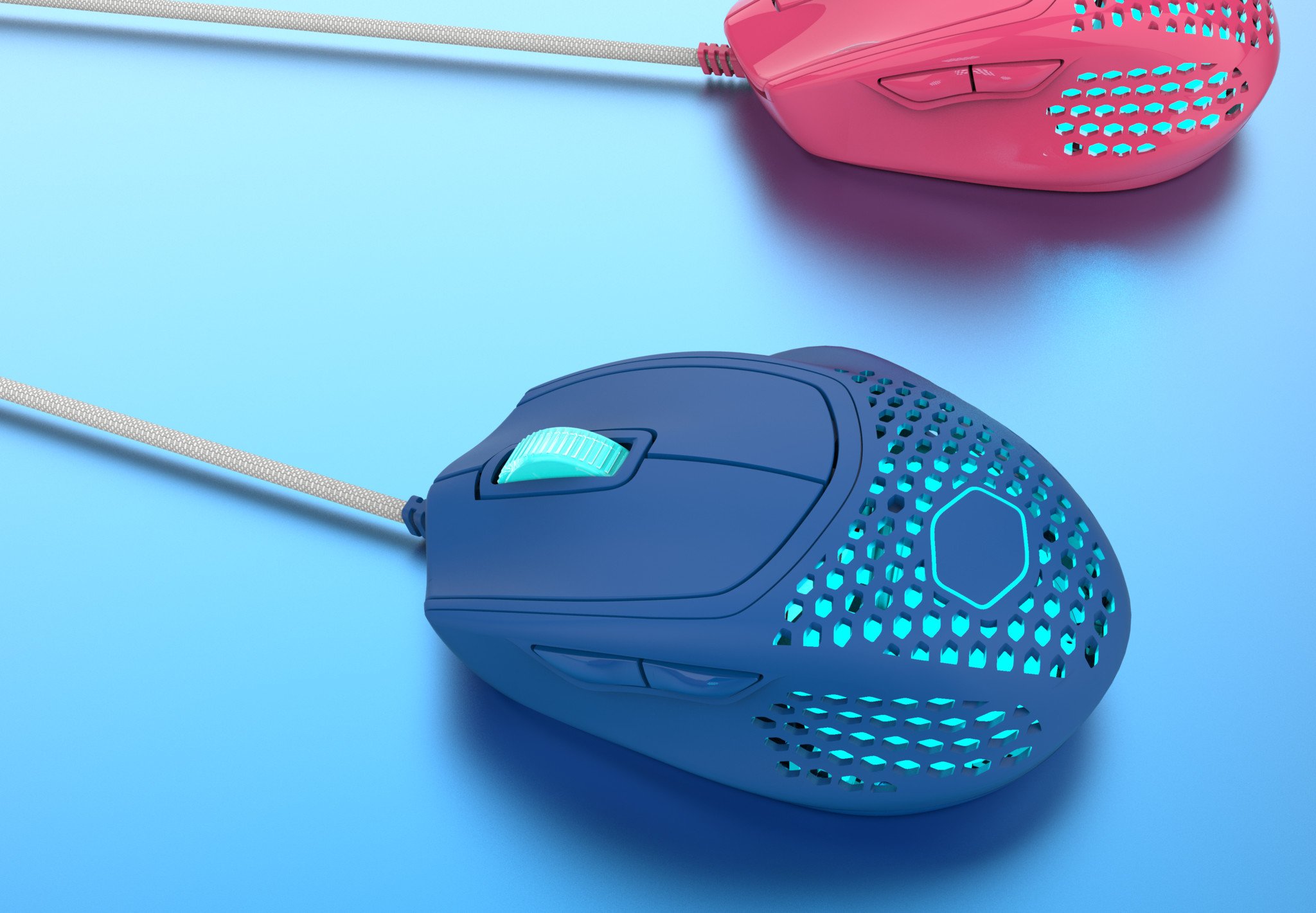 cooler-master-blue-mouse.jpg