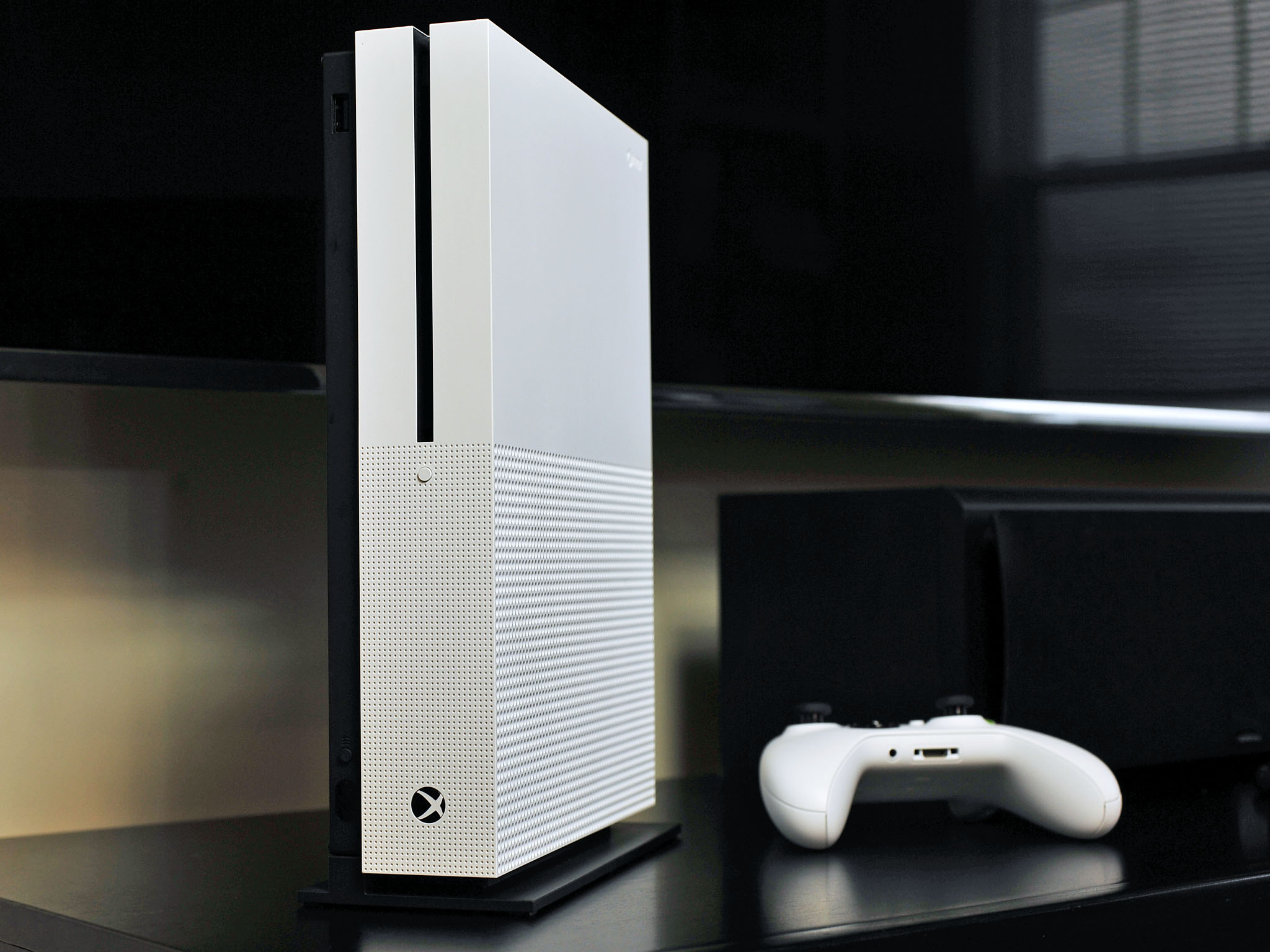 xbox-one-s-vertical.jpg