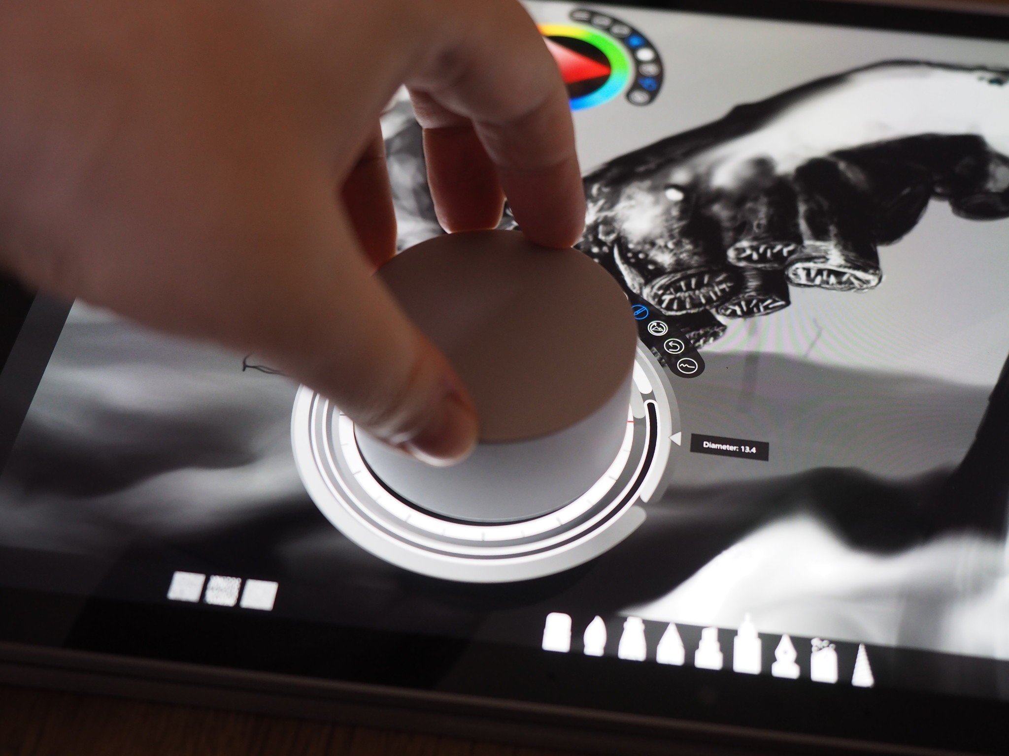 surface-dial-on-screen.jpg