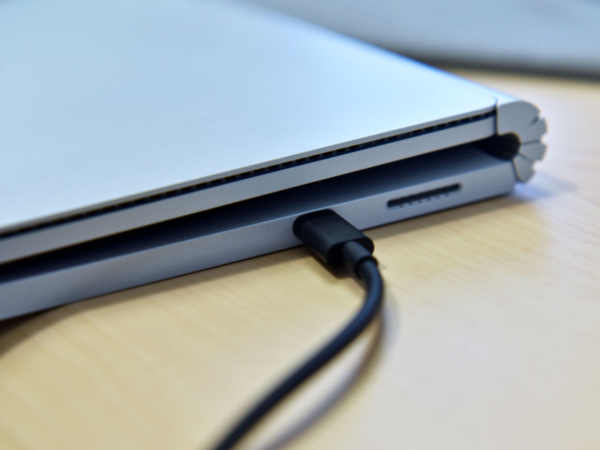 surface-book-2-usbc-adapter.jpg