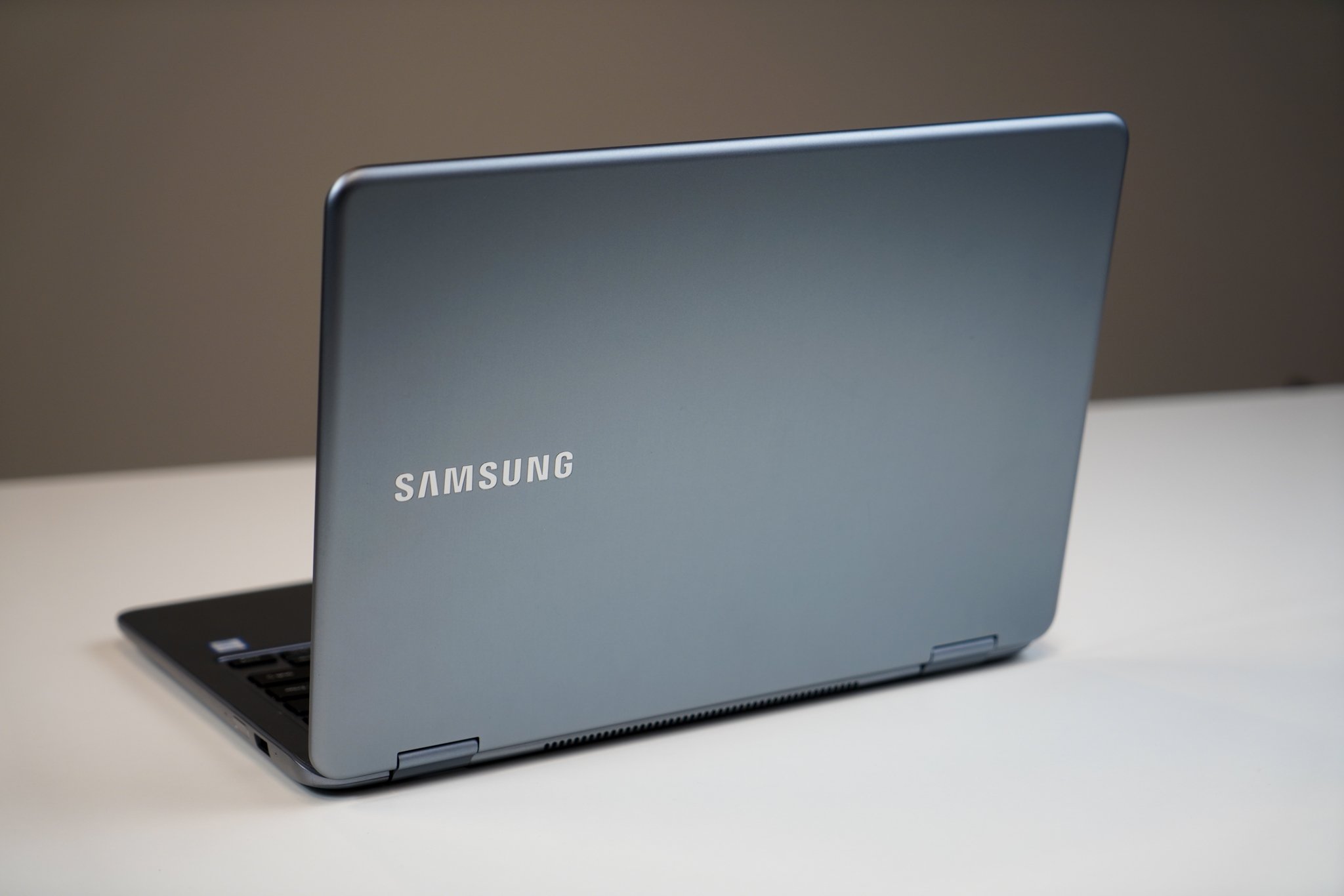 samsung-notebook-7-spin-1.jpg