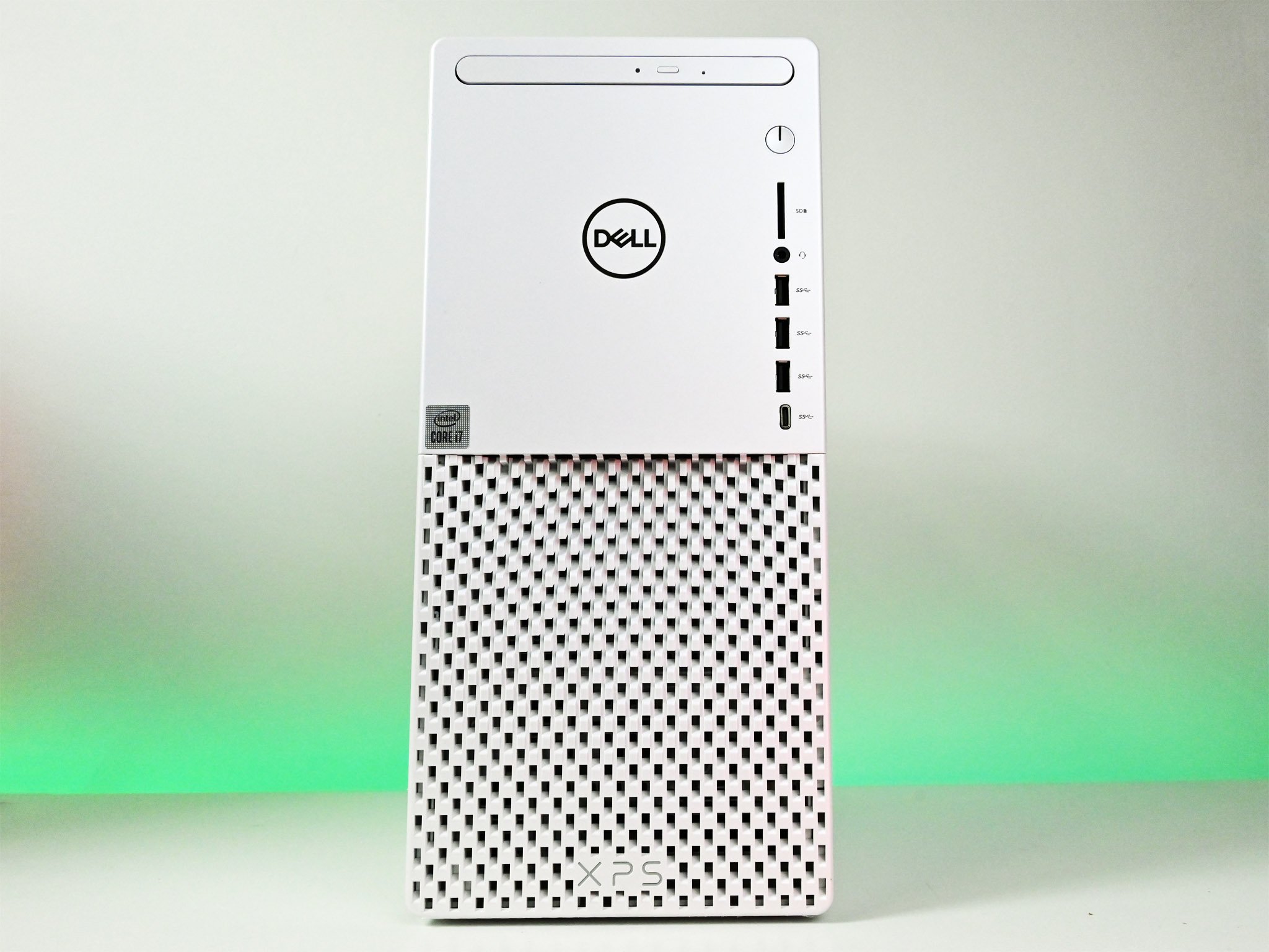 dell-xps-8940-front.jpg
