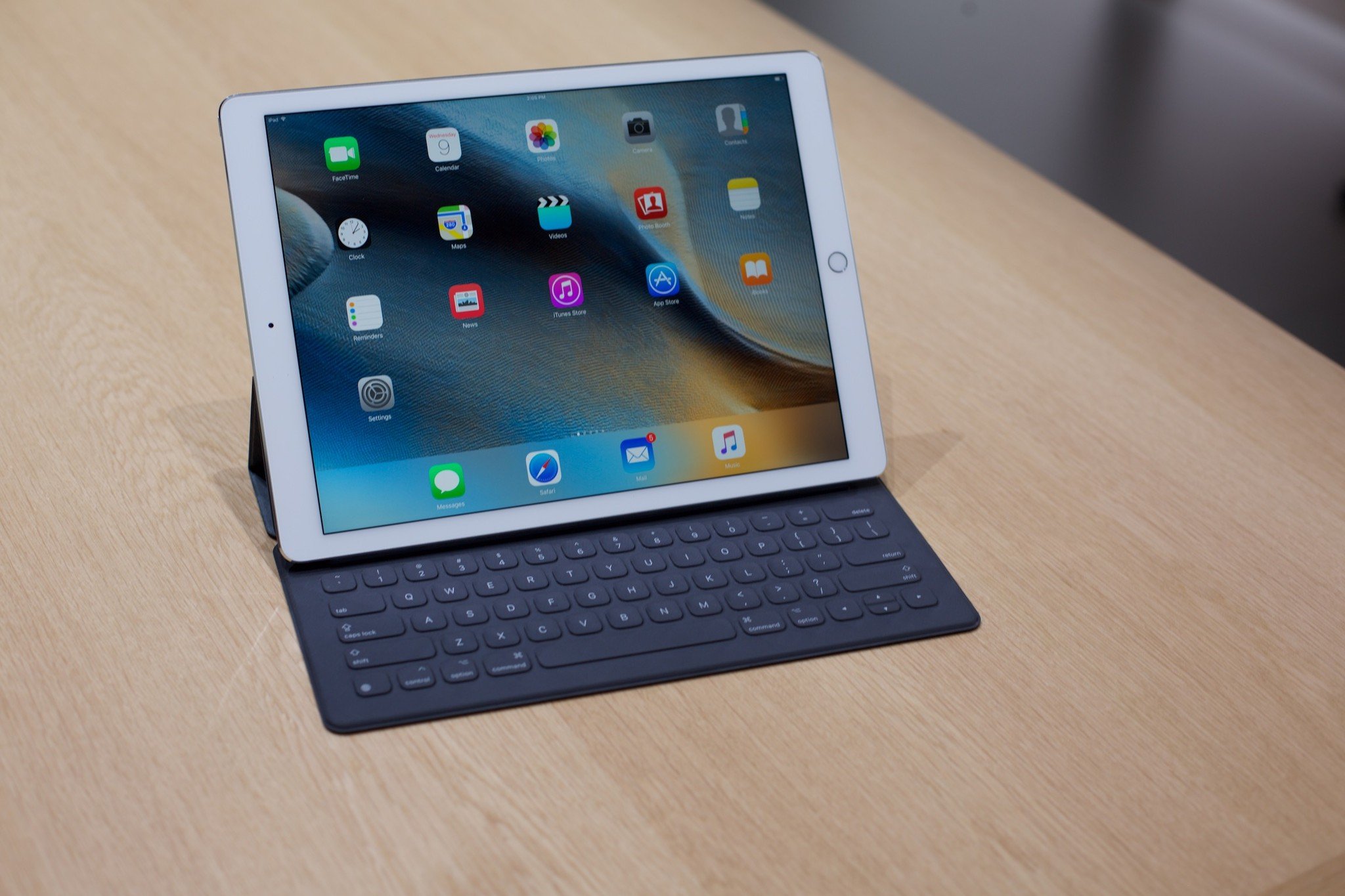 ipad-pro-keyboard.jpg