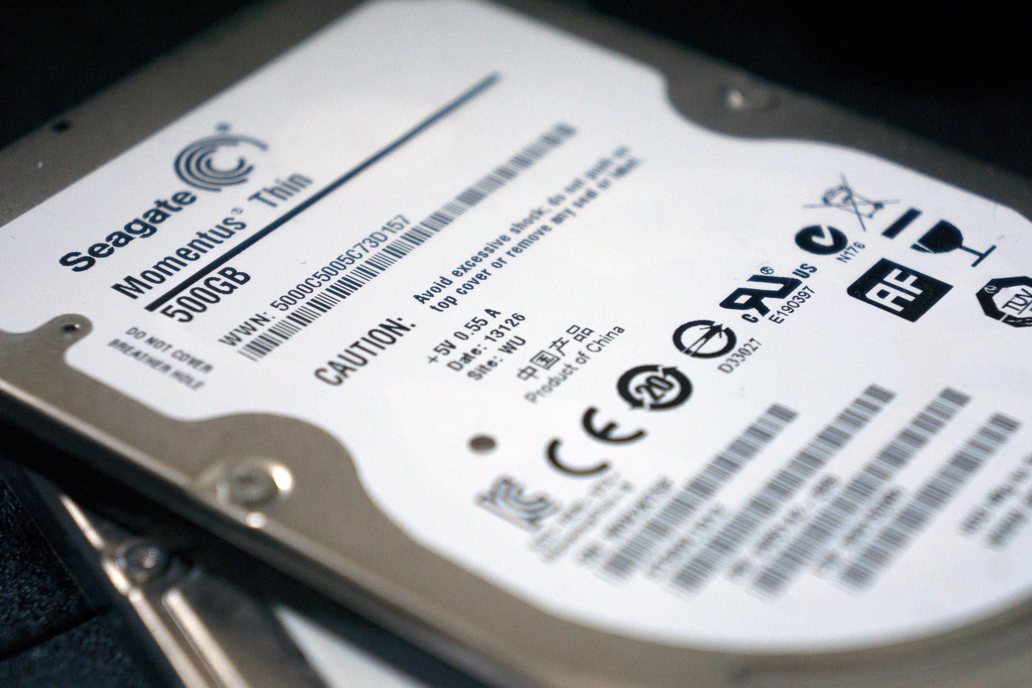 hard-drive-guide-close-up.jpg