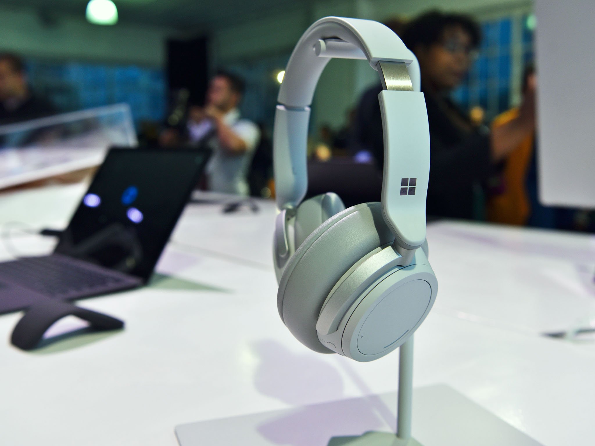 surface-headphones-1.jpg