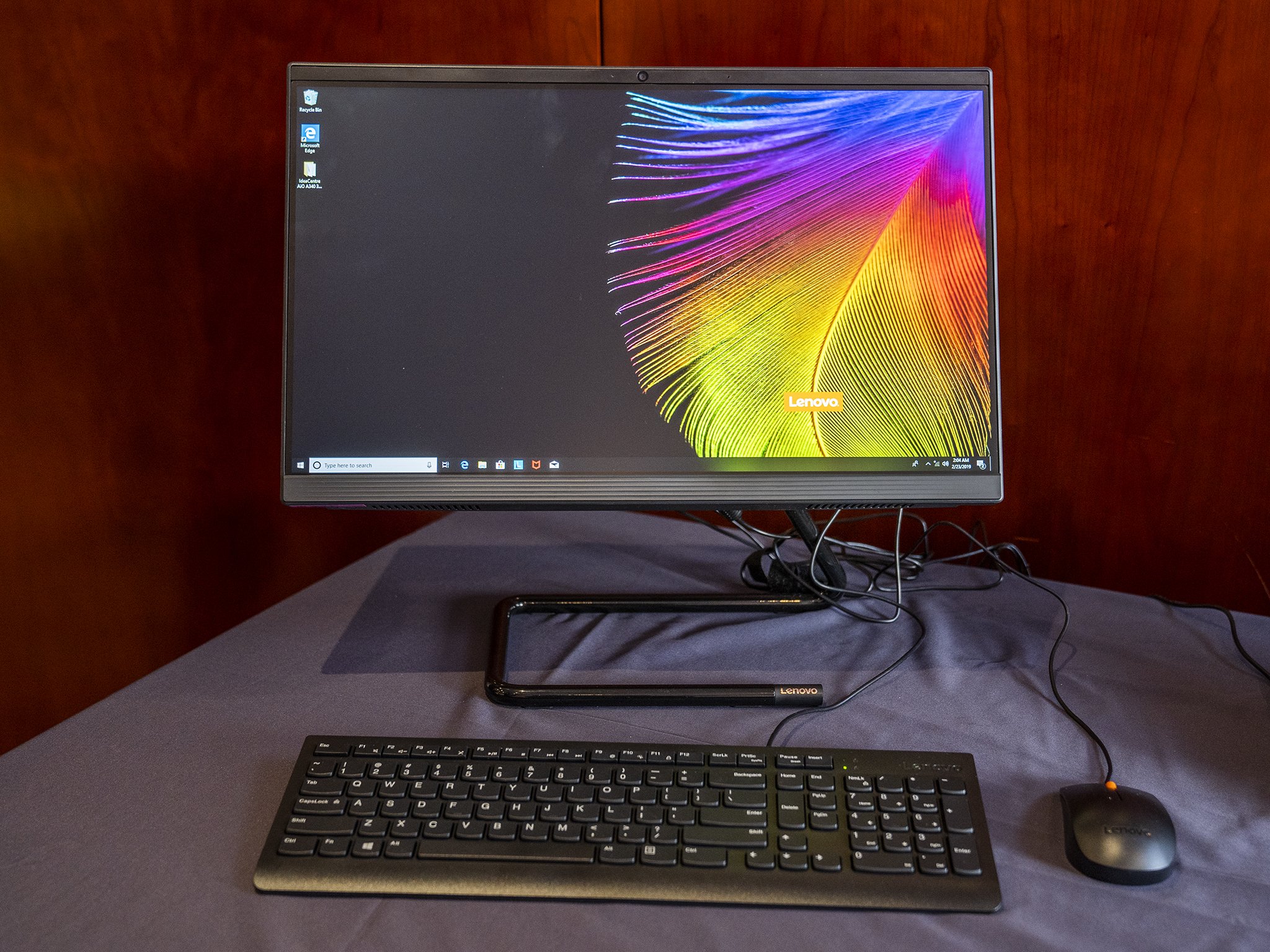 lenovo-ideacenter-a340-hero-mwc-2019.jpg