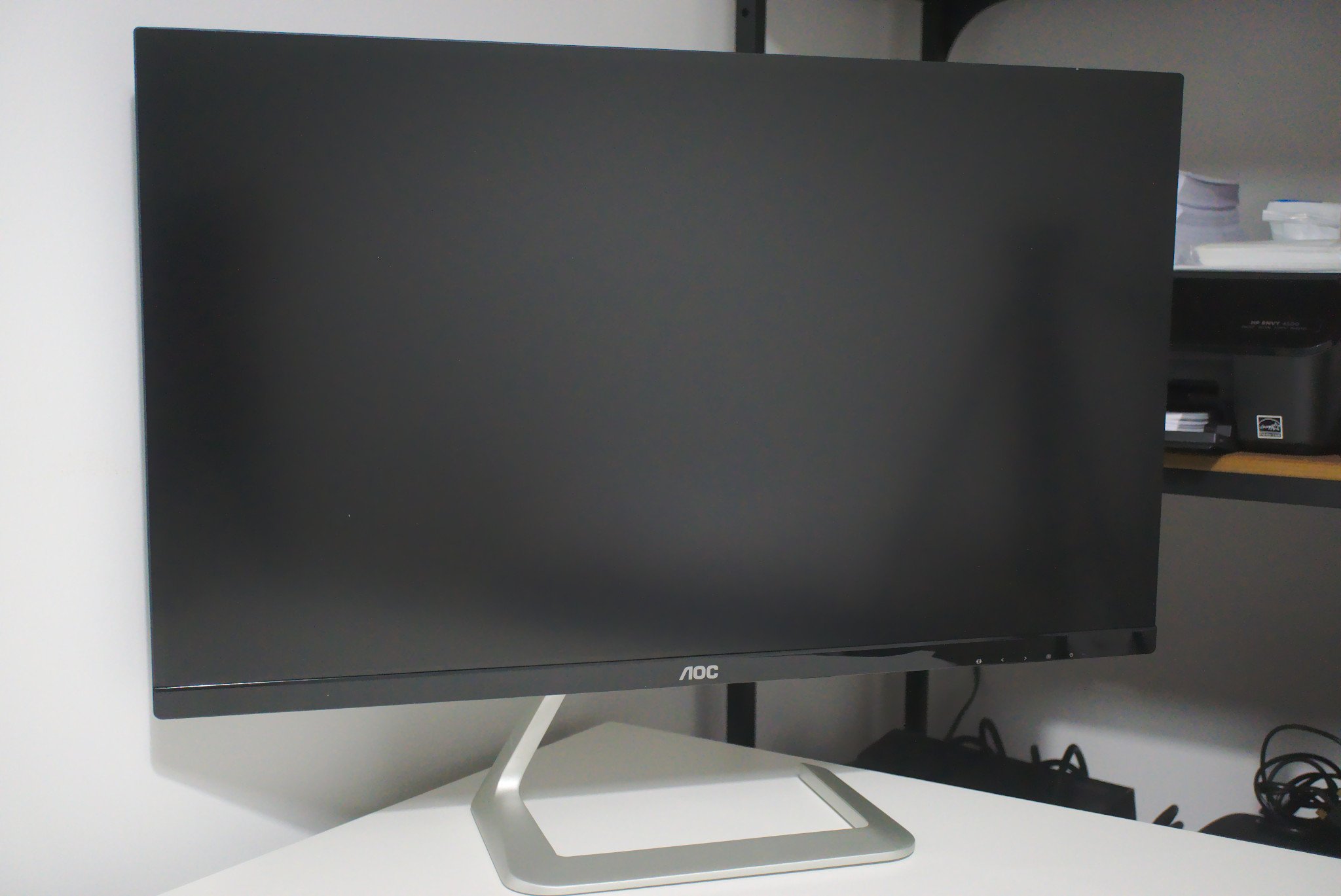 aoc-q27t1-monitor-front-hero.jpg