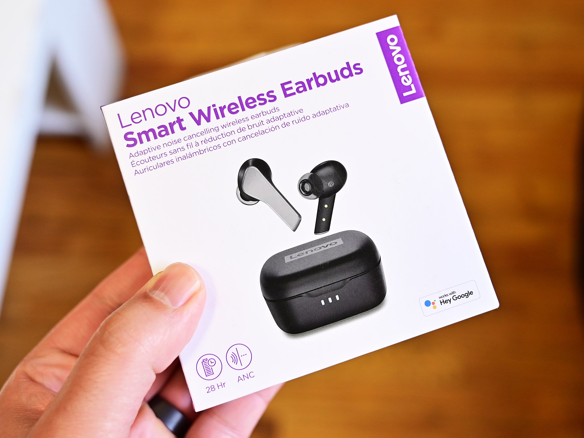 lenovo-smart-wireless-earbuds-box.jpg